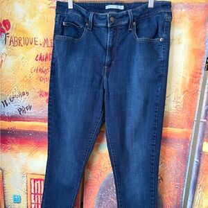 Levi's Women's Deep Indigo Skinny Jeans